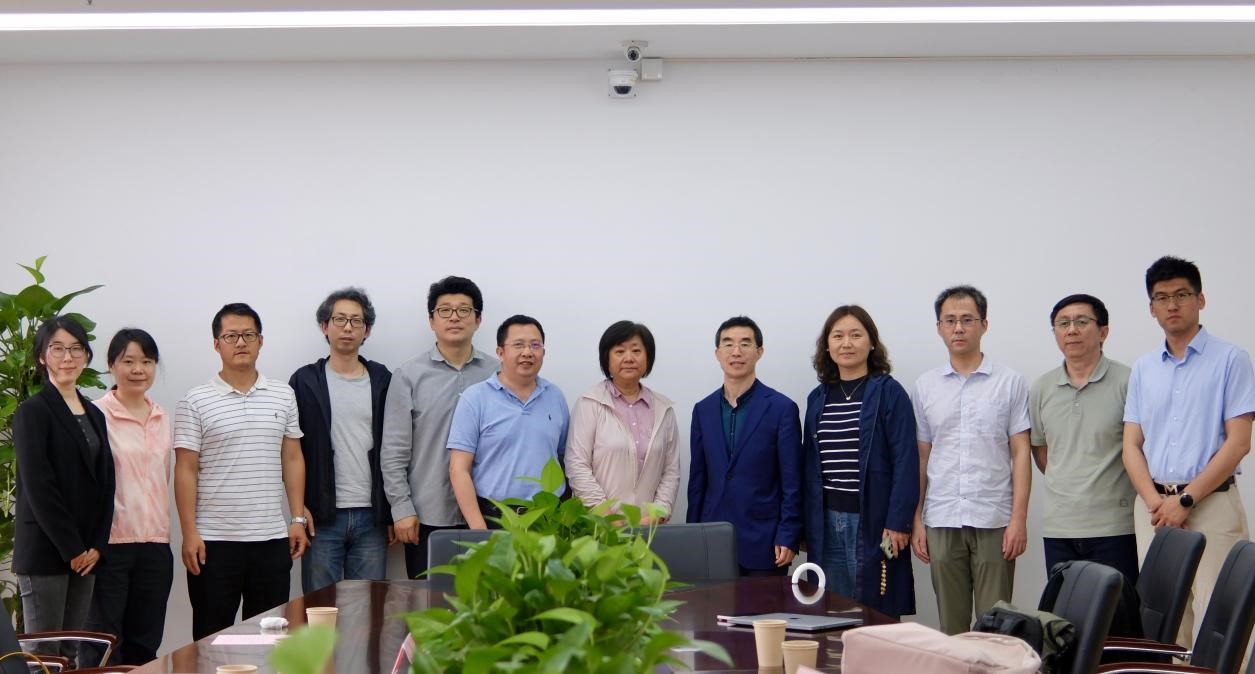 上海beat365唯一官网合影